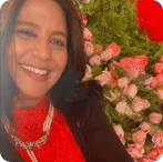 Meenakshi-Advani-VRai