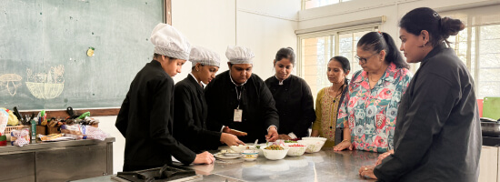 mnvti-hotel-management